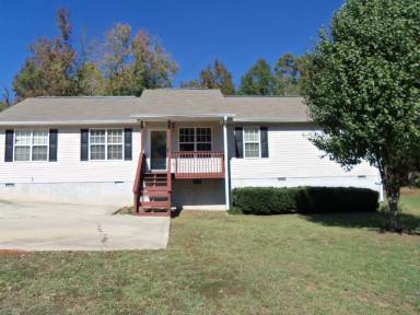 Main picture of 199 Pepperidge Ln