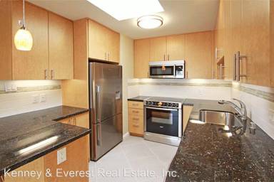Main picture of 232 21st Ave