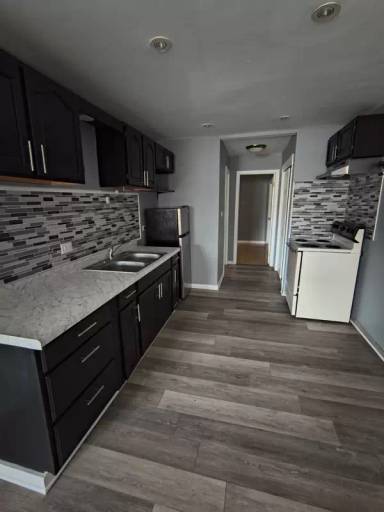 Main picture of 5746 W 35th St