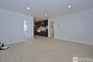Main picture of 477 Fairview Ave