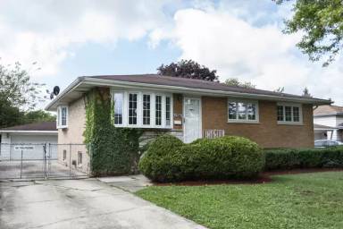 Main picture of 15116 Ridgeway Ave