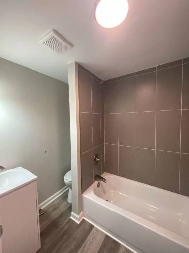 Main picture of 482 E Markison Ave