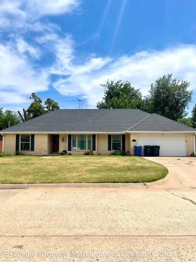 Main picture of 1805 Live Oak St