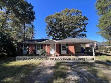 Main picture of 6409 Waverly Ct