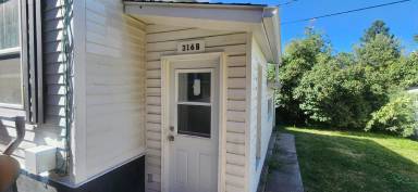 Main picture of 318 S 3rd Ave