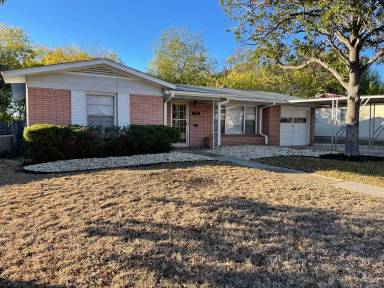 Main picture of 506 Trudell Dr