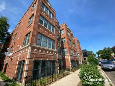 Main picture of 5652 W Washington Blvd