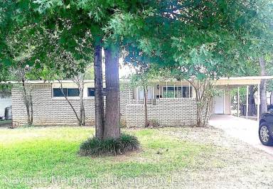 Main picture of 4908 Virgil St