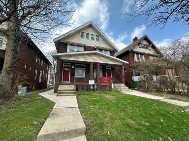 Main picture of 1999 N 4th St