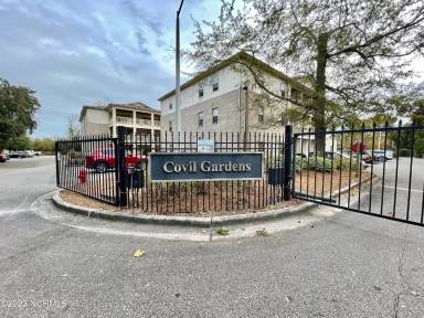 Main picture of 123 Covil Ave