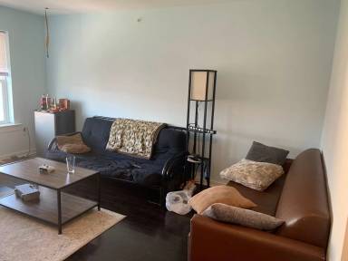 Main picture of 1611 N Sydenham St