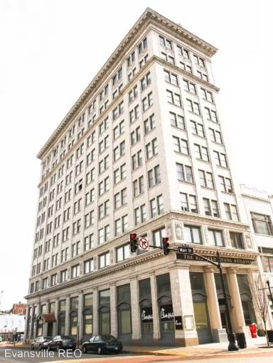 Main picture of 329 Main St Apartments