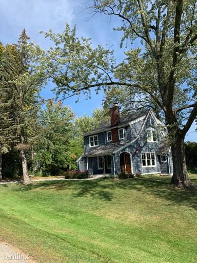 Main picture of 2623 Colton Ave SE