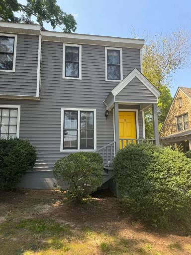 Main picture of 1423 Wake Forest Rd