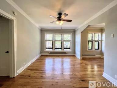 Main picture of 4737 N Hermitage Ave