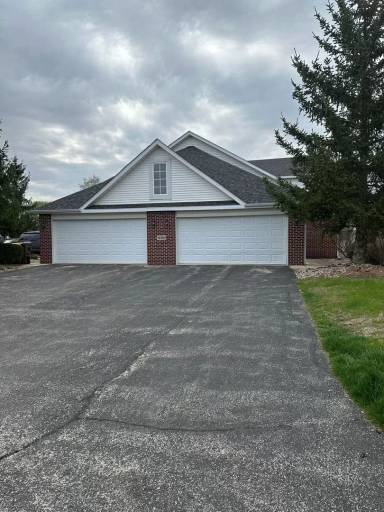 Main picture of 10305 Metalmark Ln