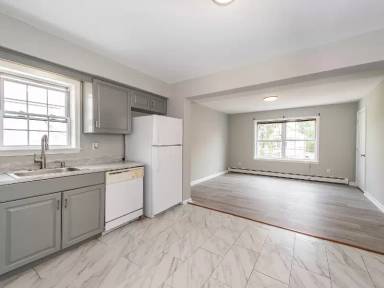 Main picture of 294 Paxton St