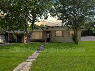 Main picture of 6536 Anvers Blvd S