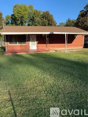 Main picture of 17 Pegram Cir