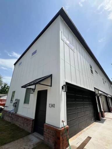 Main picture of 1347 W Hendrix St