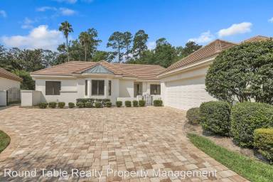 Main picture of 6766 Linford Ln