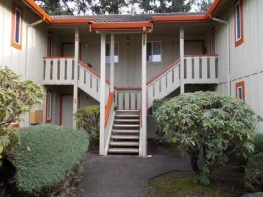 Main picture of 3731 S Orchard St