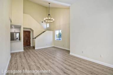 Main picture of 3929 Nobel Dr
