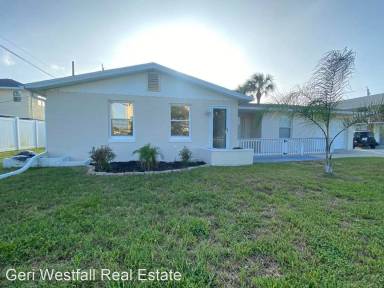 Main picture of 3330 S Peninsula Dr