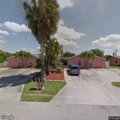 Main picture of 609 Southeast 23rd Place