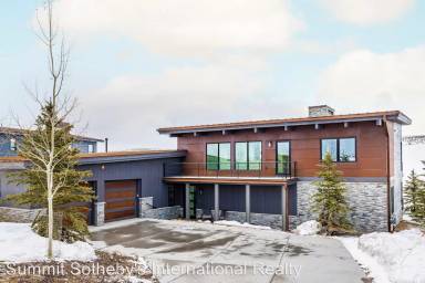 Main picture of 6684 Golden Bear Loop W