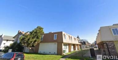Main picture of 8642 Acapulco Way
