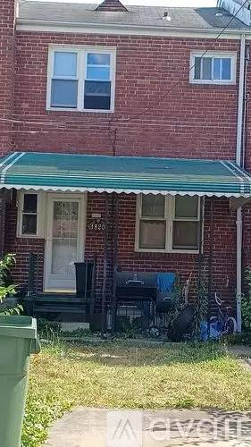 Main picture of 1820 Swansea Rd