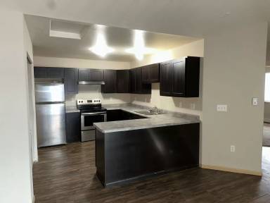 Main picture of 956 Boston Way