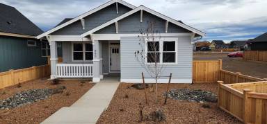 Main picture of 880 NW 19th St
