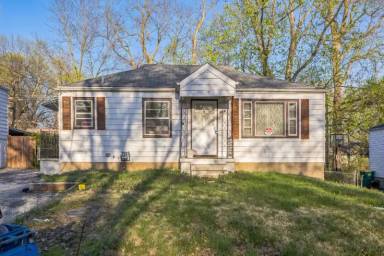 Main picture of 10128 Cloverdale Dr