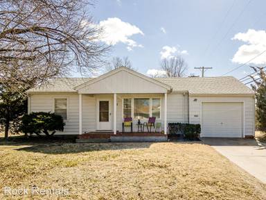 Main picture of 17 Sunflower Ave