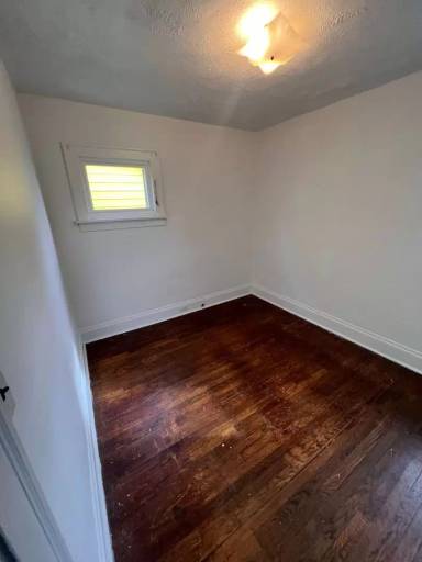 Main picture of 12504 Benwood Ave