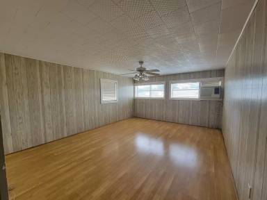 Main picture of 317 N Cushing Ave