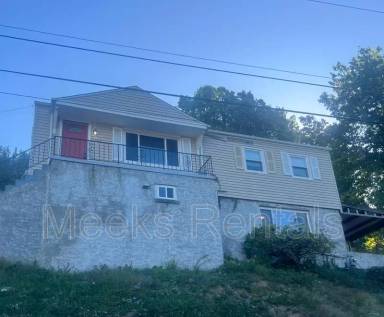 Main picture of 1502 Byng Dr