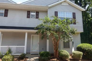 Main picture of 25 Allenwood Ln