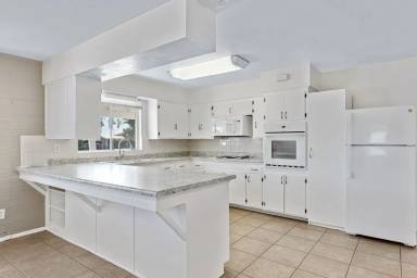 Main picture of 3544 N Pueblo Way