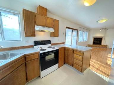 Main picture of 8607 Vernon St