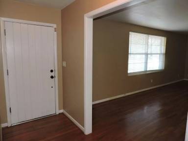 Main picture of 8220 Excelsior Dr