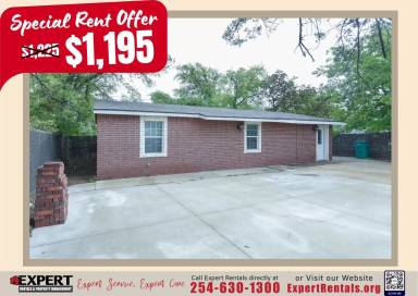 Main picture of 209 W Valley Rd