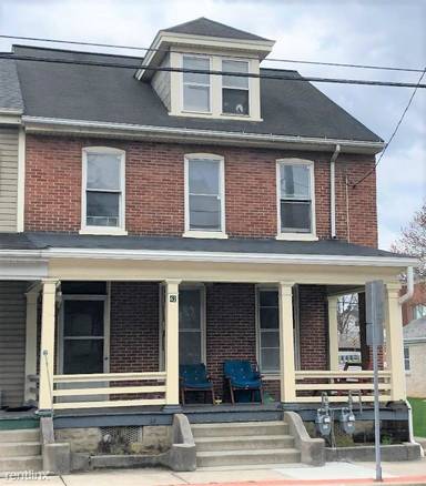 Main picture of 42 E Main St