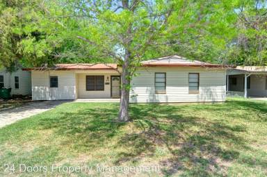 Main picture of 5832 Tracyne Dr