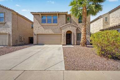 Main picture of 2048 W Monte Cristo Ave