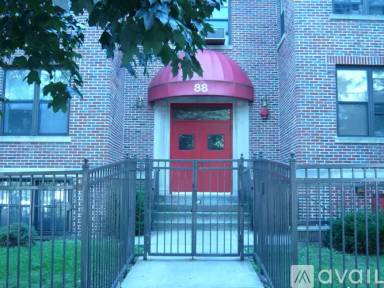 Main picture of 88 Grafton Ave