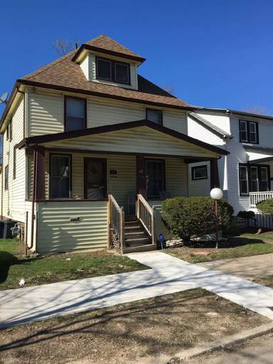 Main picture of 36 Brighton St