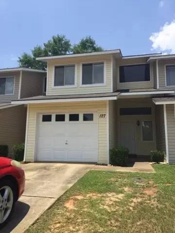 Main picture of 137 Woodfield Pl